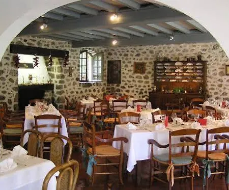 Au Bon Coin Hotel